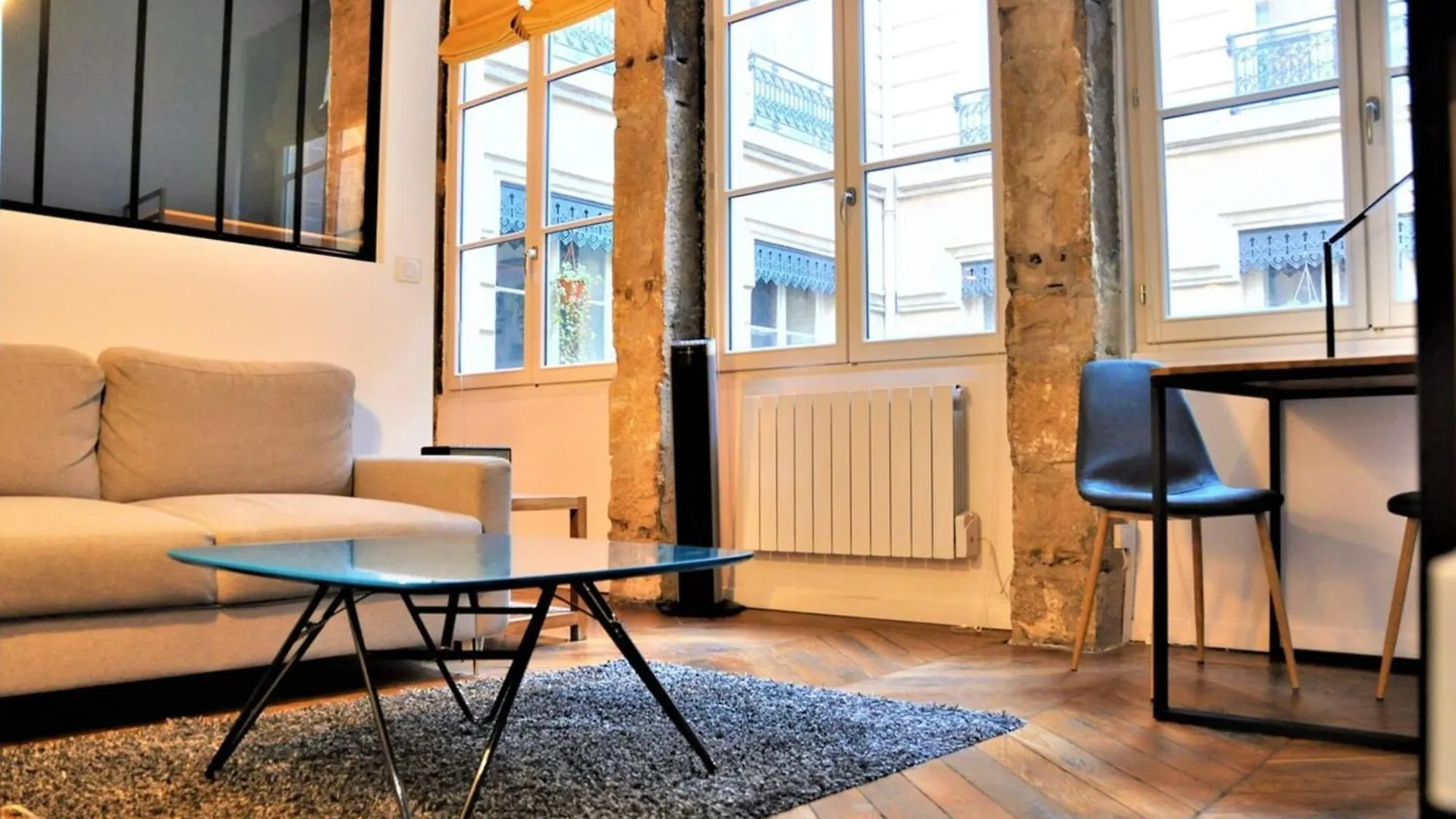 Le Bleu Hypercentre Presque Ile Apartment Lyon